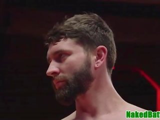 Wrestling hunk facializing stud 10 min after anal